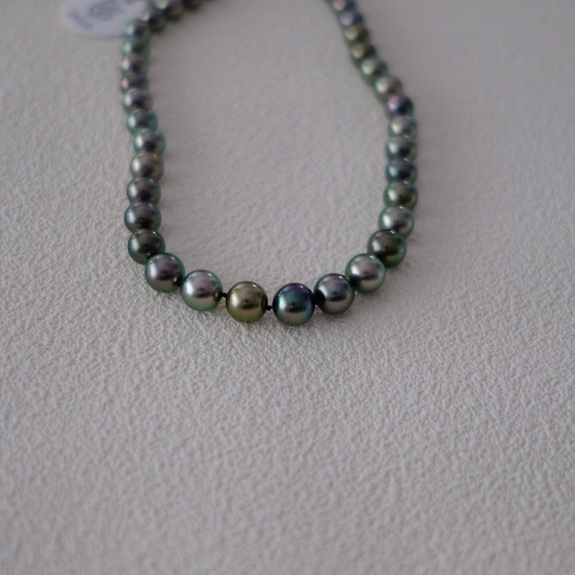 Tahitian Peacock Green Necklace, 8.2-11.2mm, Pearl Necklace, GUILD Certificate