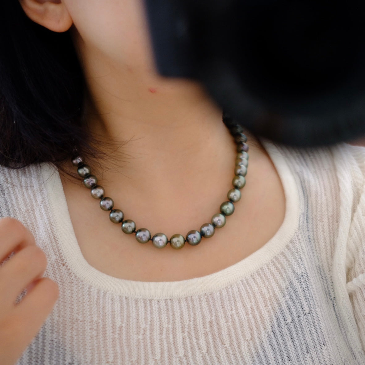 Tahitian Peacock Green Necklace, 8.2-11.2mm, Pearl Necklace, GUILD Certificate