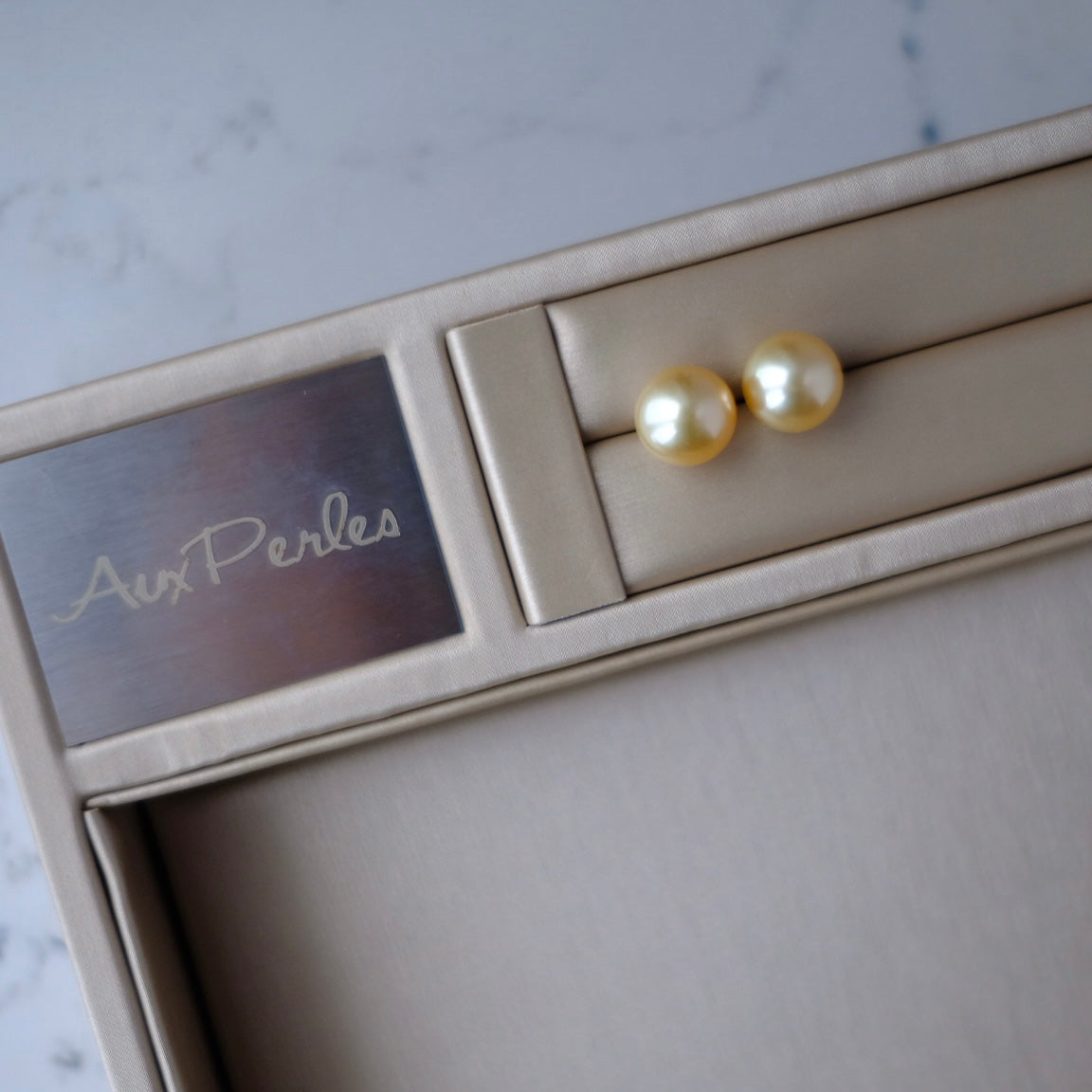 Golden South Sea Pearl, 18K, 11.3mm