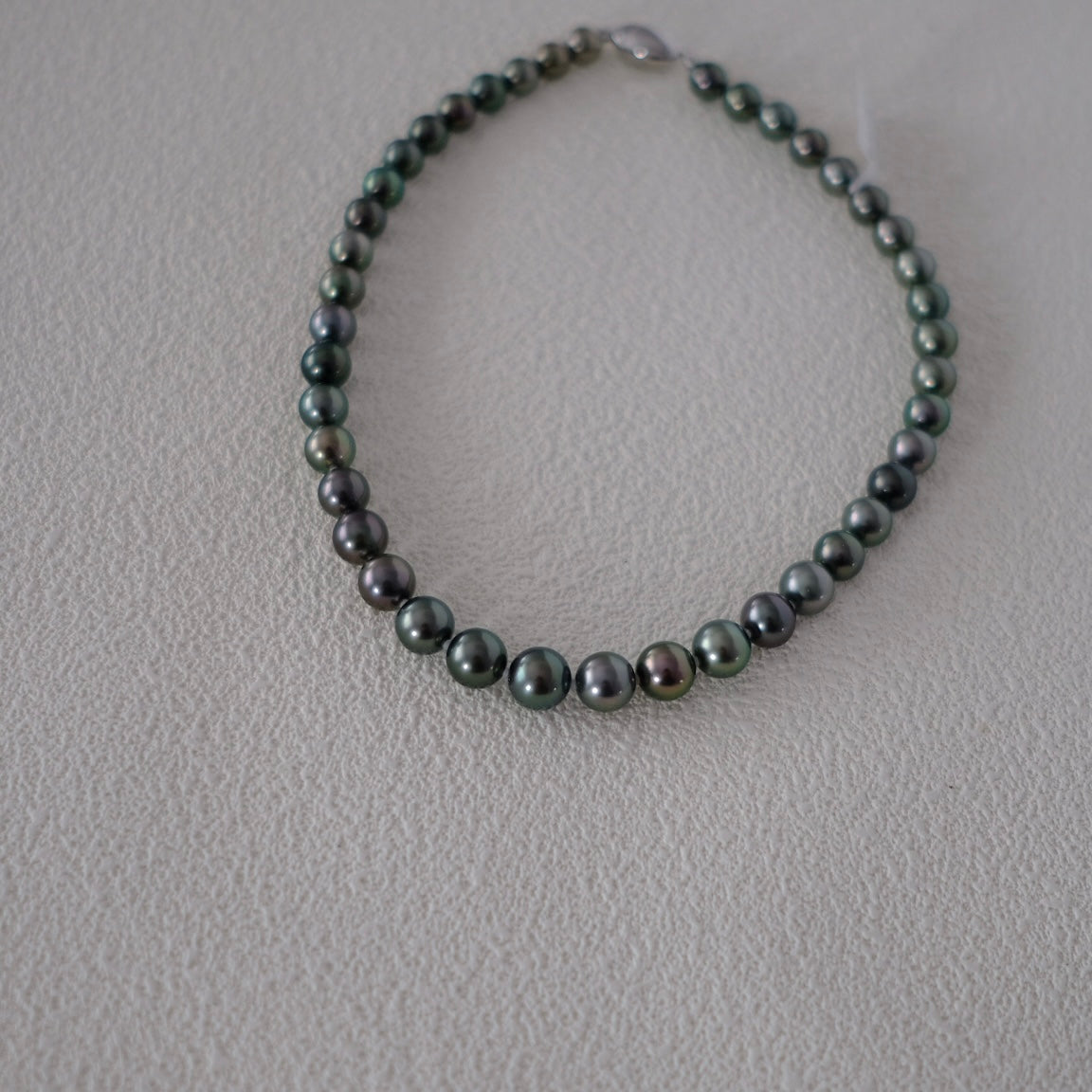 Tahitian Peacock Necklace, 8.5-11.3mm, Pearl Necklace, GUILD Certificate