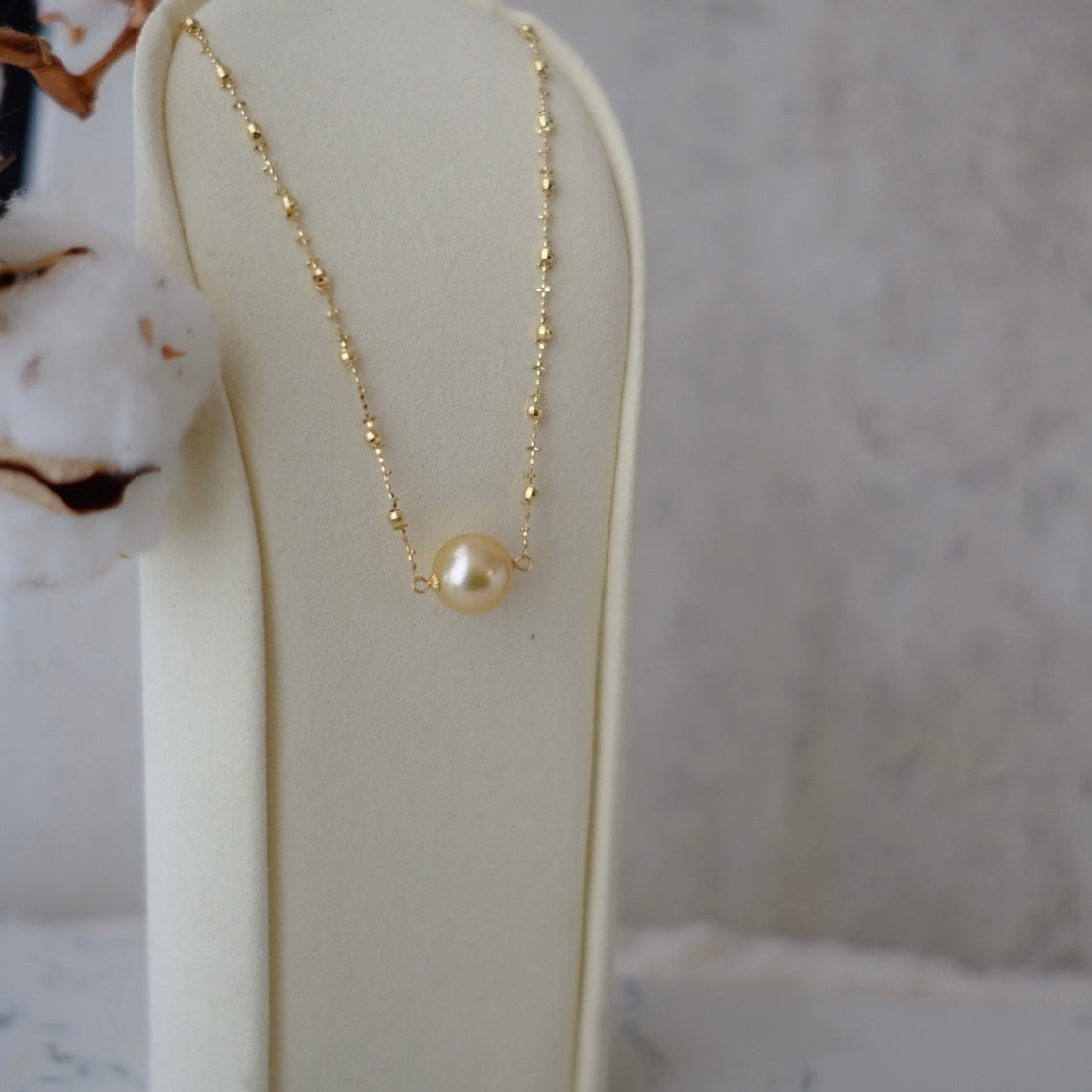 Golden South Sea Pearl, 18K Necklace, 11.8mm