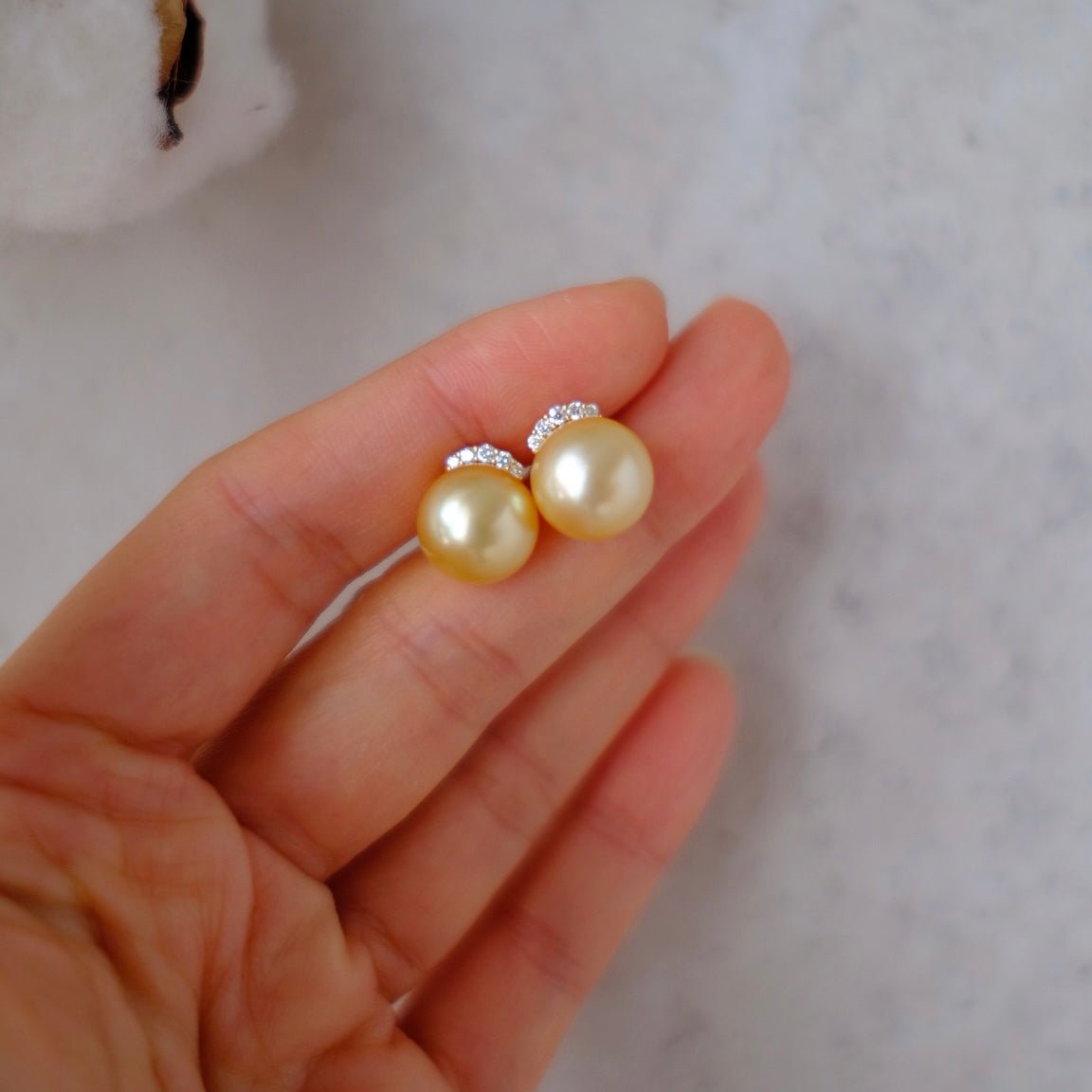 Golden South Sea Pearl, 18K Diamond Earrings, 11.2mm