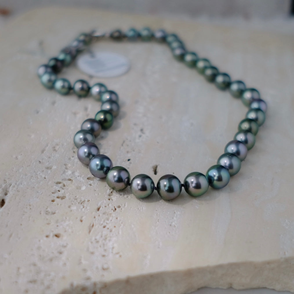 Tahitian Starla Necklace, 8.2-10.9mm, Pearl Necklace, GUILD Certificate