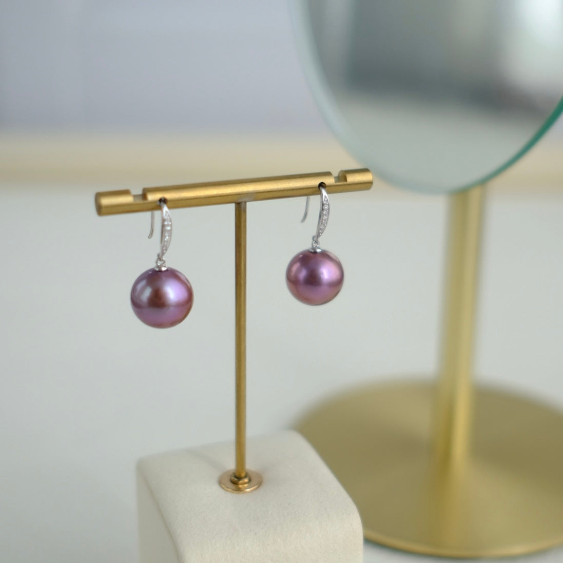 Z034 Classic Earrings Accessories, AU750, Diamond 0.078ct, 0.871g