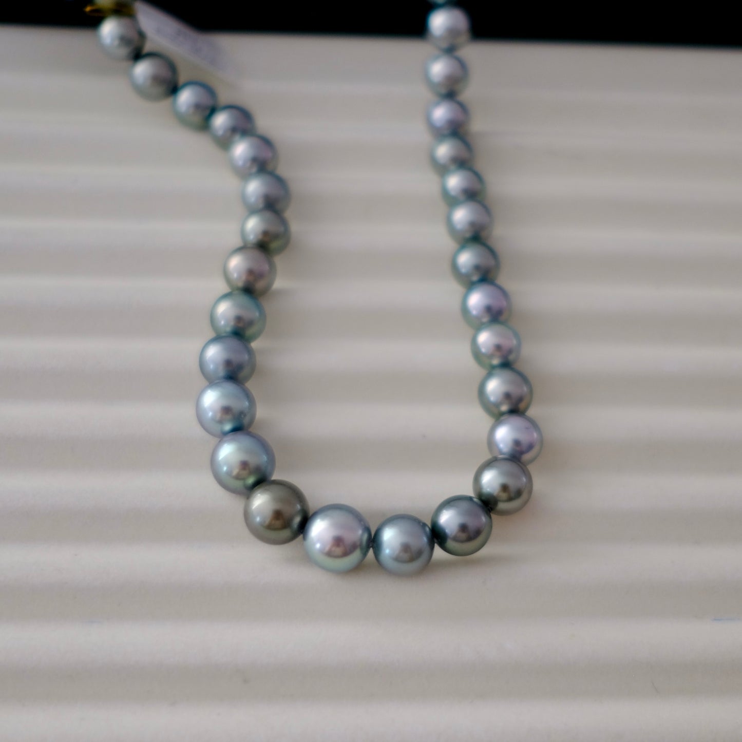 Tahitian Platinum Gray Necklace, 8.2-11.4mm, Pearl Necklace, GUILD Certificate #4190