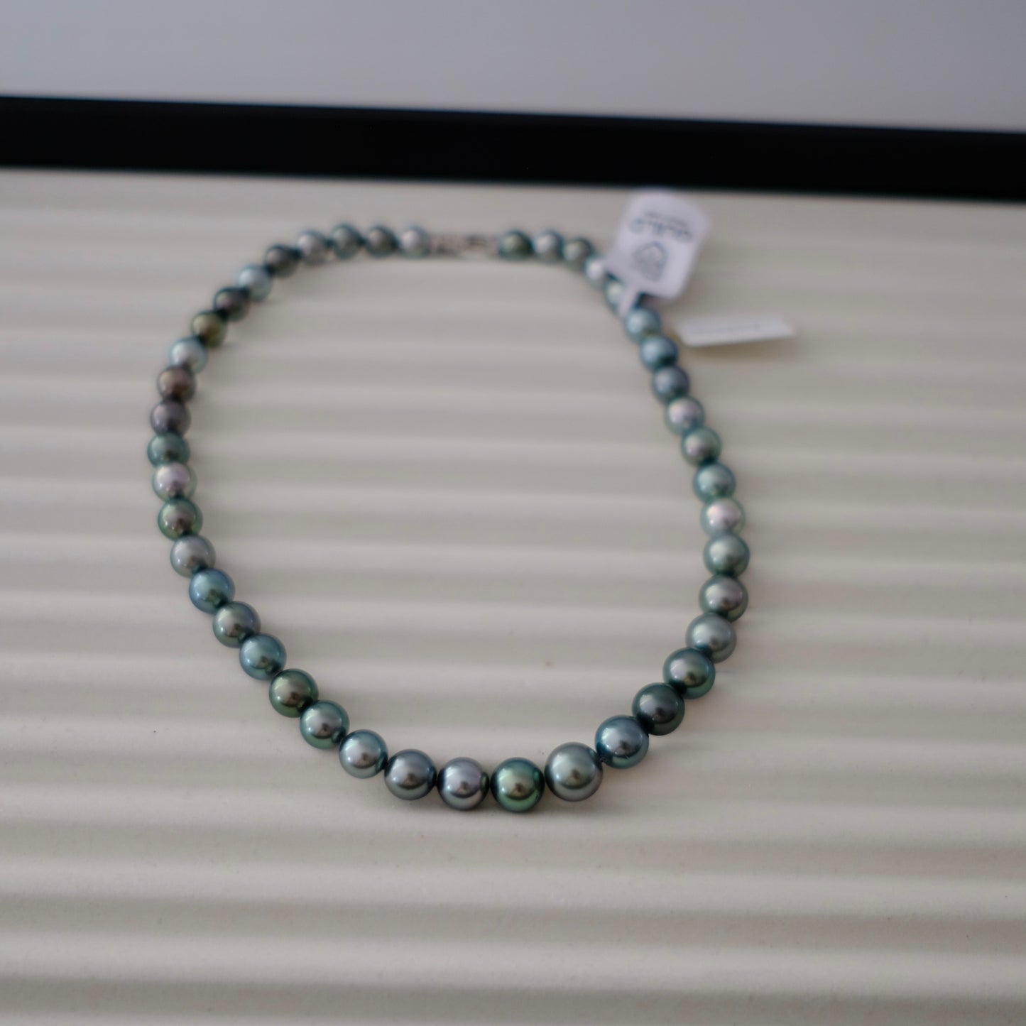 Tahitian Peacook Necklace, 7.9-10.8mm, Pearl Necklace, GUILD Certificate #7721