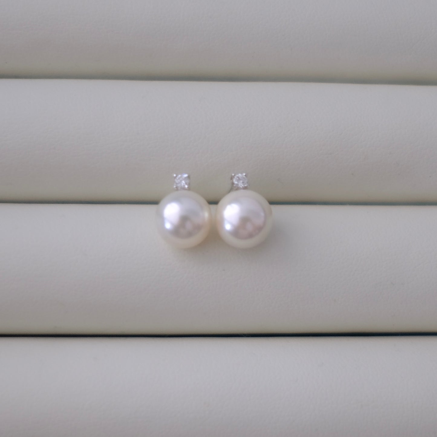 Z69 Classic Earrings Accessories, AU750, Diamond 0.1ct