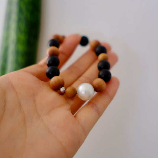 White South Sea Pearl Bracelet, 12.3mm, Sandalwood, AU750