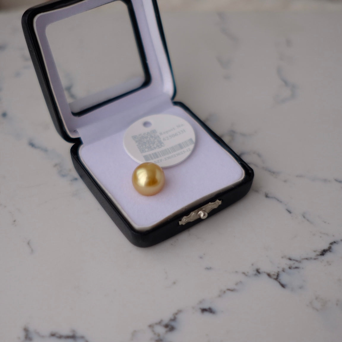 Golden South Sea Pearl, 13mm, Loose Pearl, GUILD Certificate