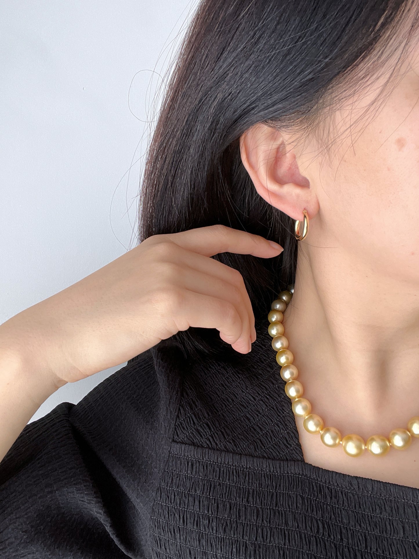 Z025 Classic Earrings Accessories, AU750