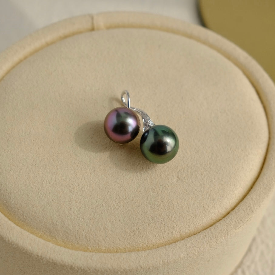 Tahitian Pearl 18K Diamond Pendant, 9.6/10mm