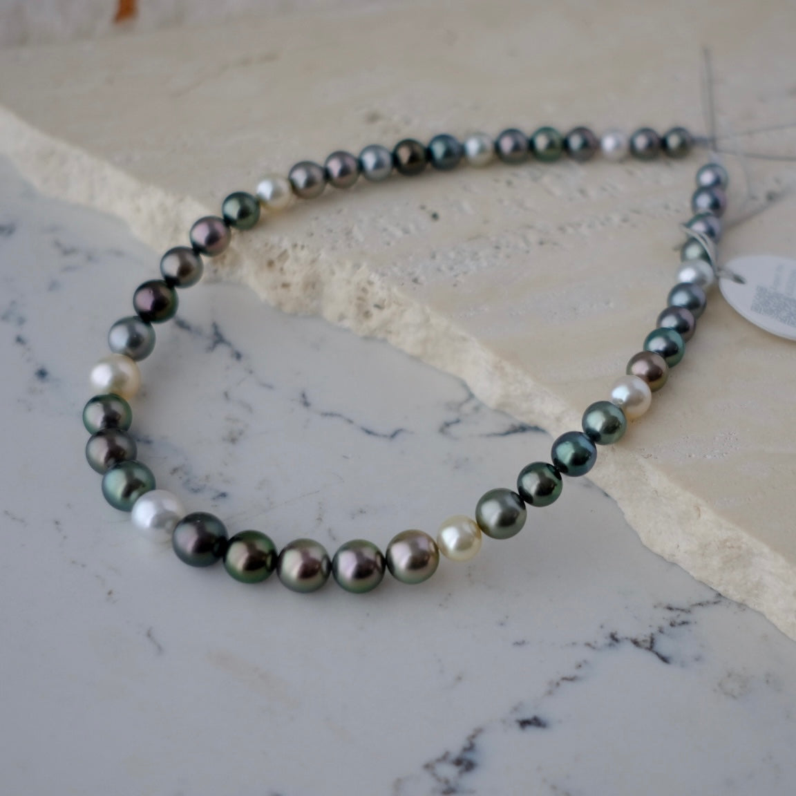 Tahitian and South Sea Necklace, 9.1-11.9mm, Pearl Necklace, GUILD Certificate