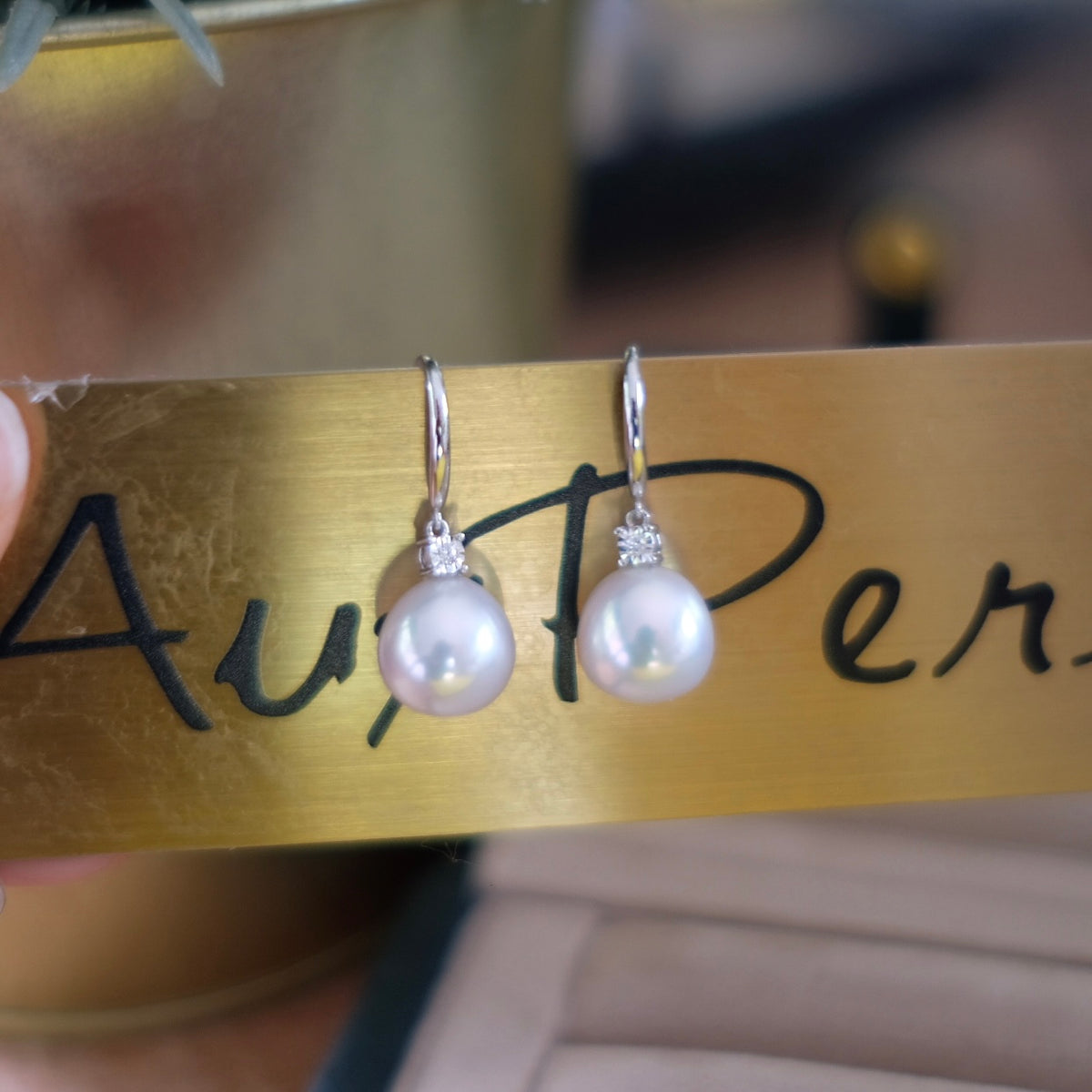 Z63 Classic Earrings Accessories, AU750, Diamond 0.04ct