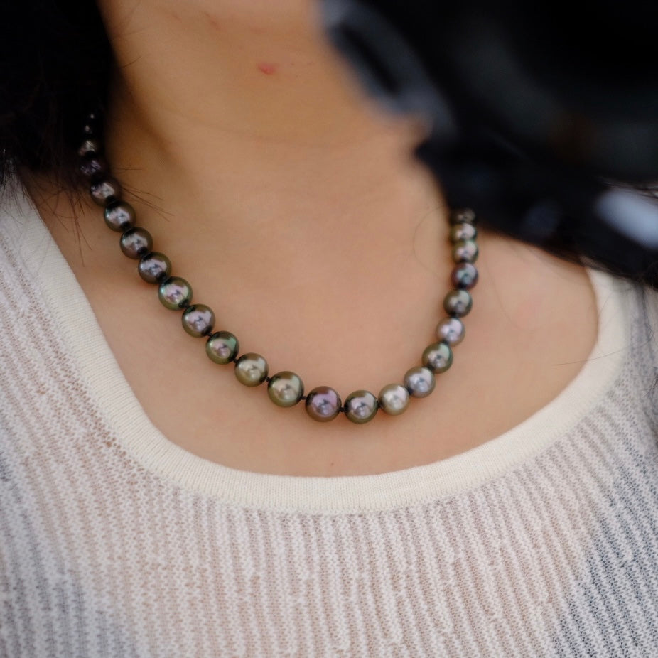 Tahitian Peacock Necklace, 8.3-10.9mm, Pearl Necklace, GUILD Certificate