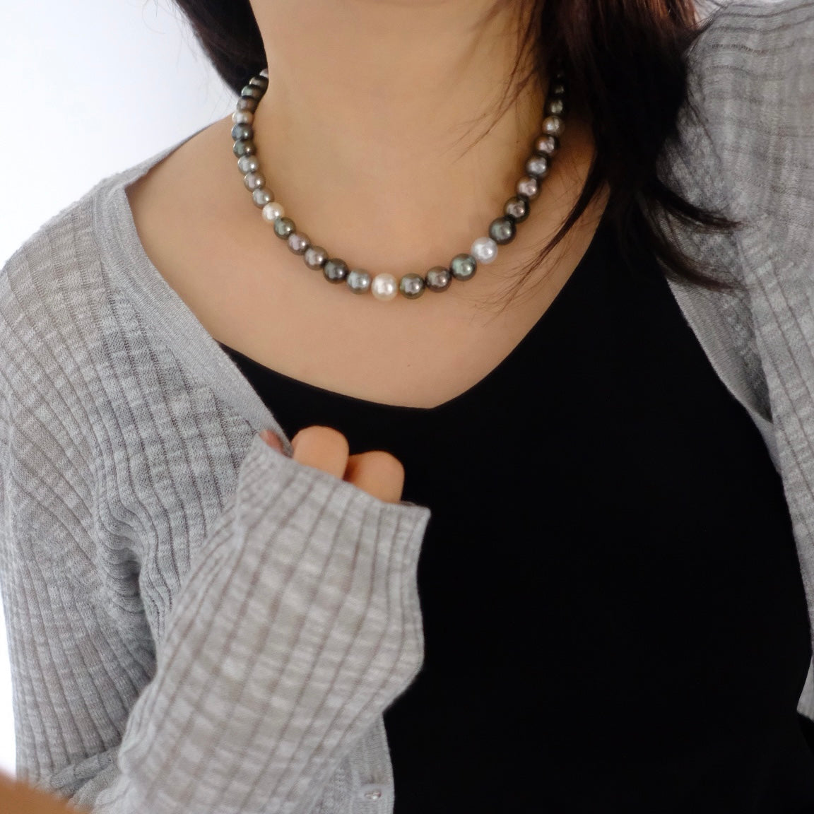 Tahitian and South Sea Necklace, 9.1-11.9mm, Pearl Necklace, GUILD Certificate