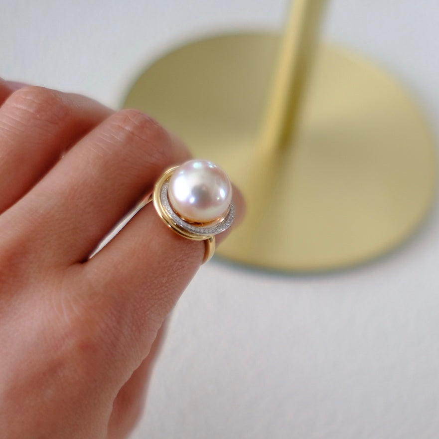 CR005 Trinity Ring