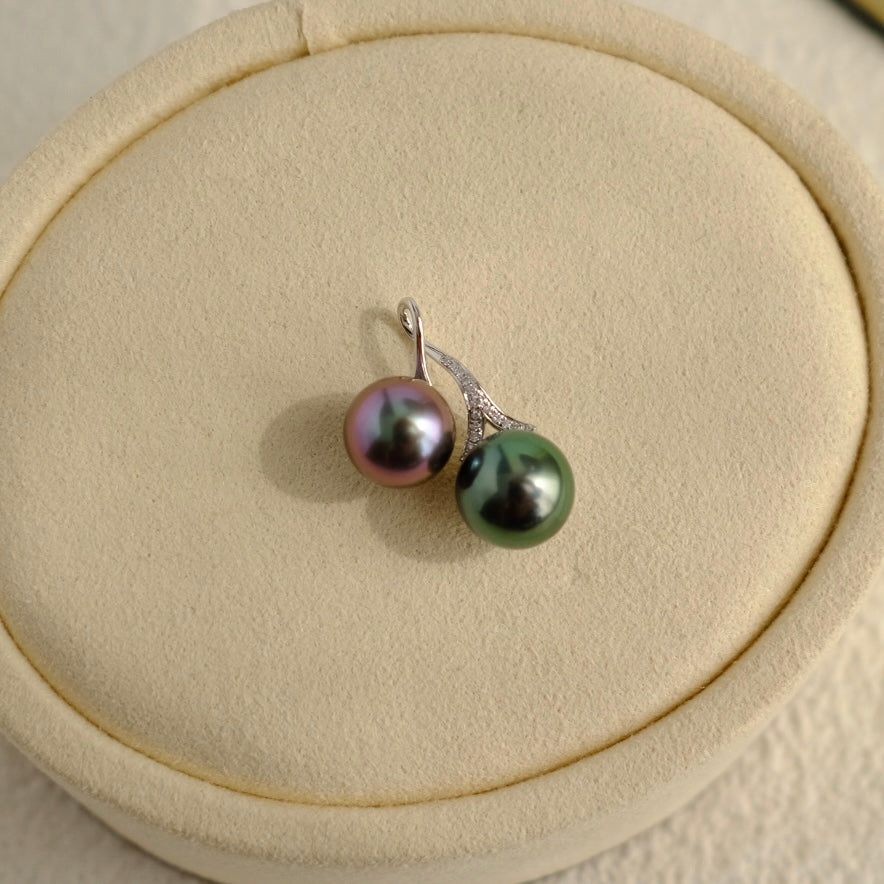 Tahitian Pearl 18K Diamond Pendant, 9.6/10mm