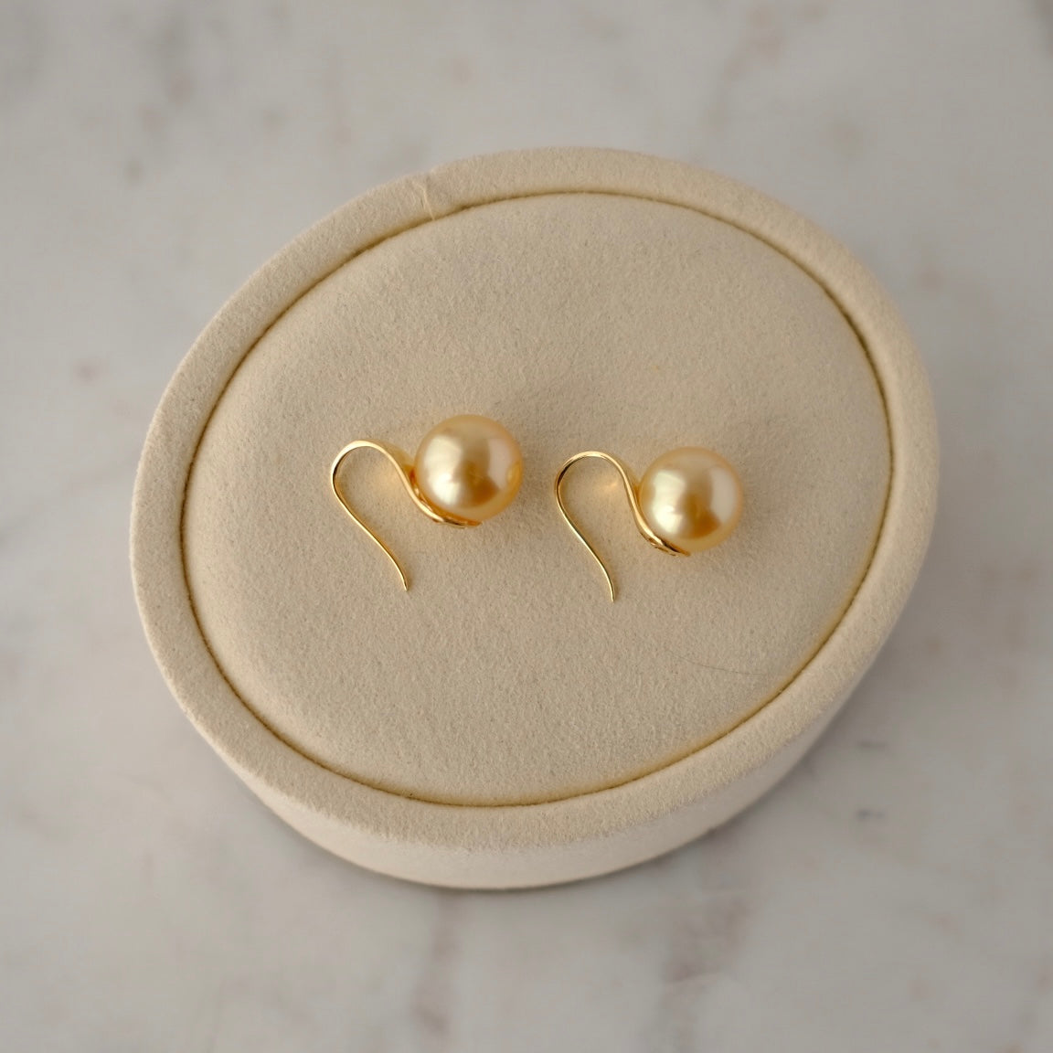 Golden South Sea Pearl, 18K Earrings, 11.4mm