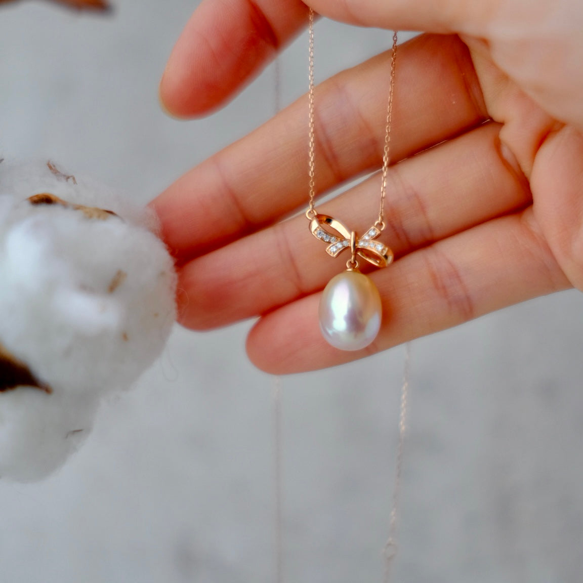 Golden South Sea Pearl, 18K Diamond Necklace, 10.2*12.5mm