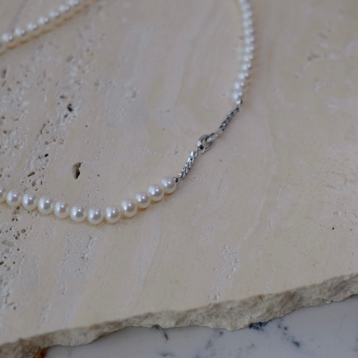 White Freshadama Freshwater Pearl Necklace,6-7mm 20 Inch