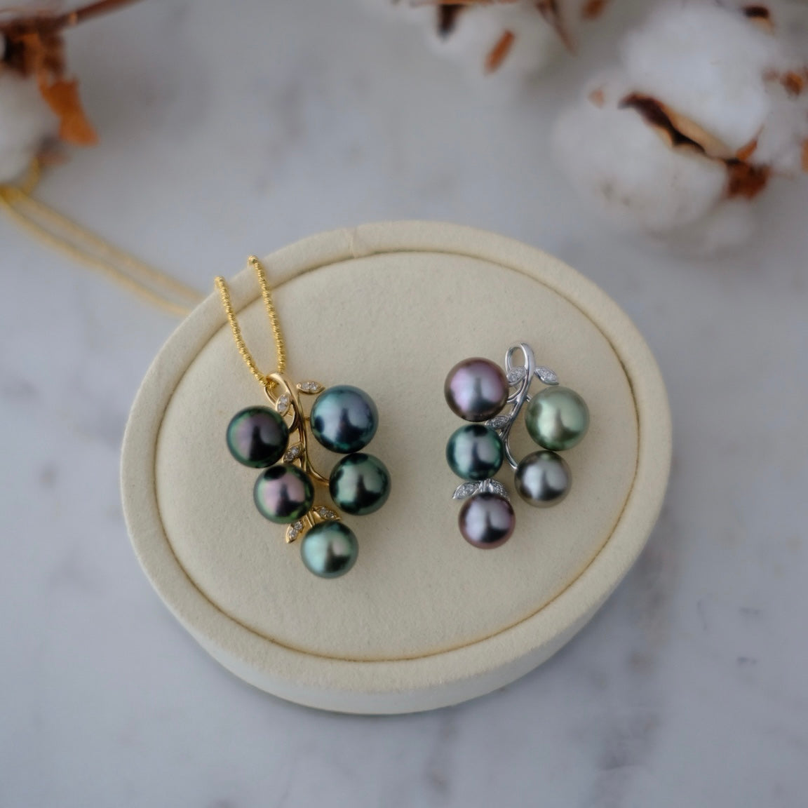 CP003 Grape Vine Multi-Pearl Pendant