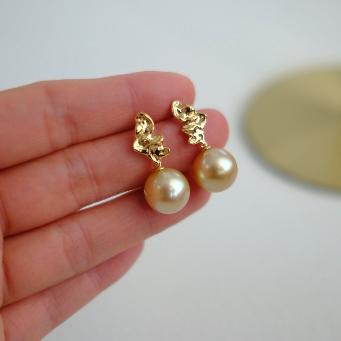 Z023 Classic Earrings Accessories, AU750, 2.602g