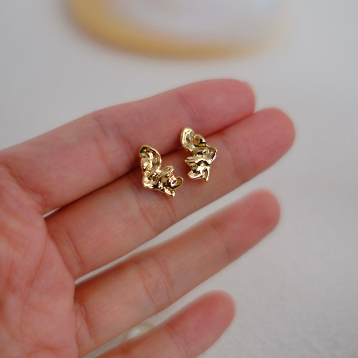 Z023 Classic Earrings Accessories, AU750, 2.602g