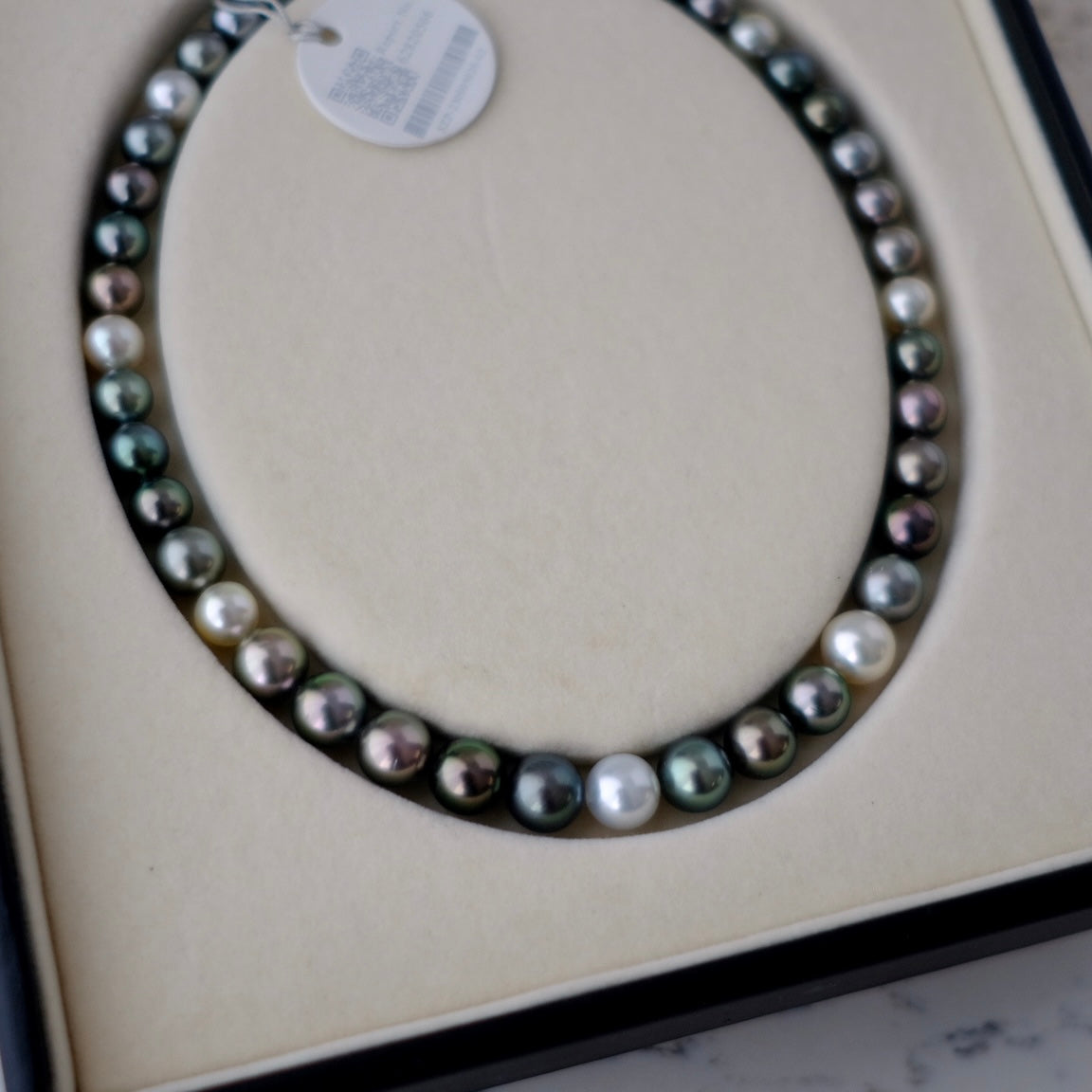 Tahitian and South Sea Necklace, 9.1-11.9mm, Pearl Necklace, GUILD Certificate
