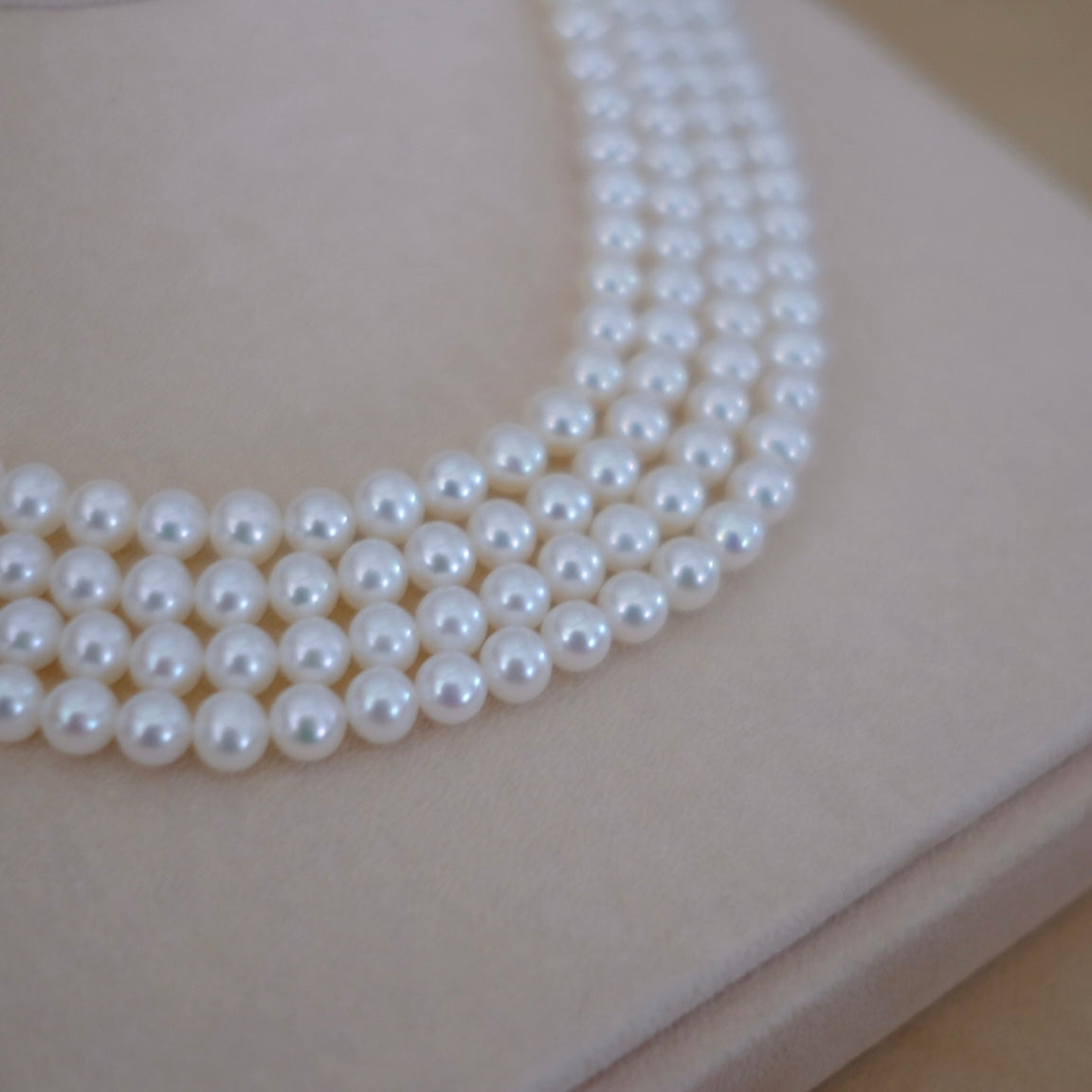 White Freshadama Freshwater Pearl Necklace,6-7mm 20 Inch