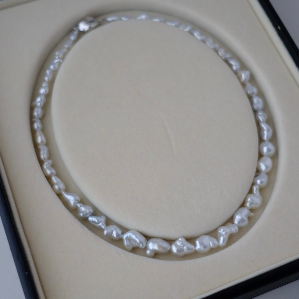 White South Sea Keshi, 6.2-9.9mm, Pearls Necklace