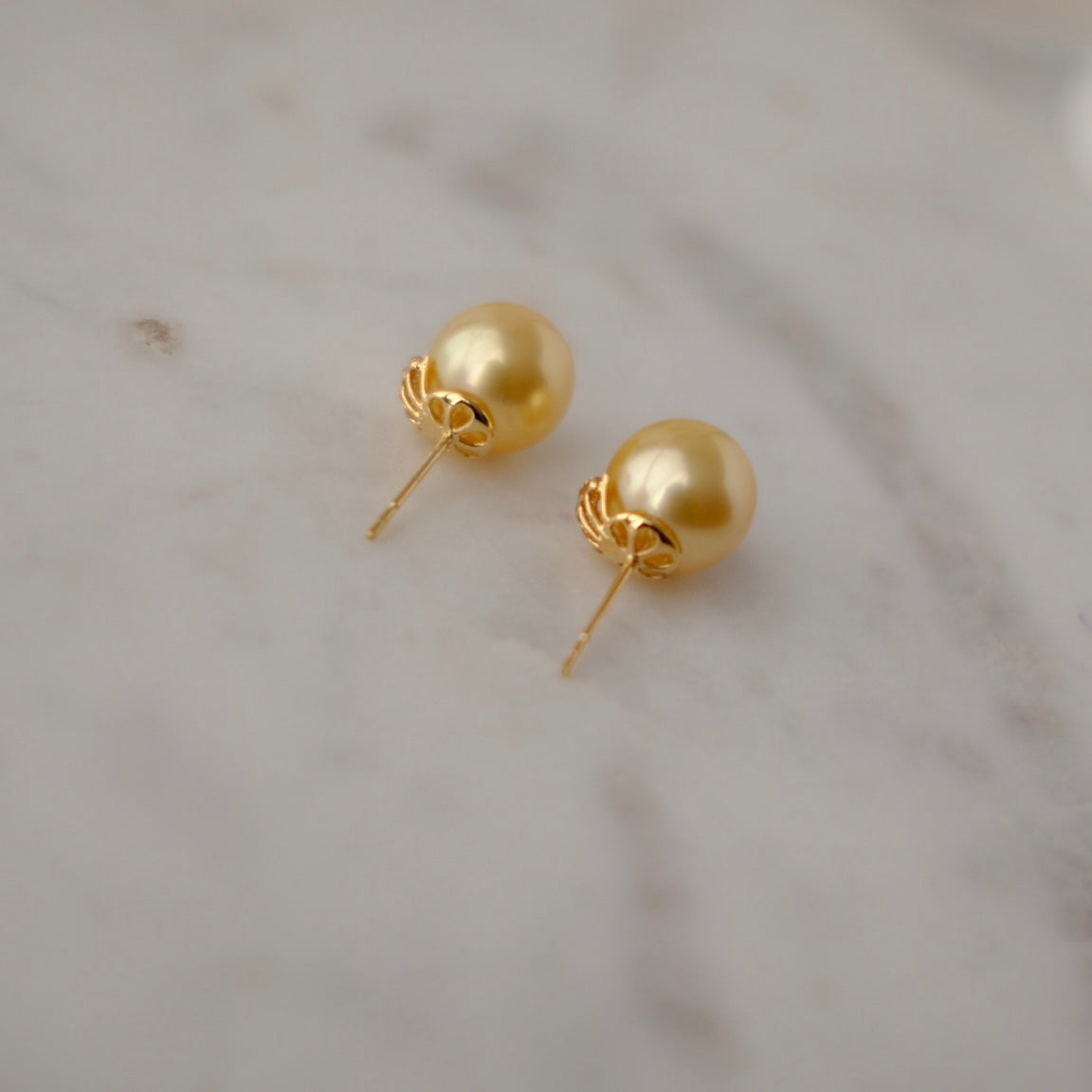 Golden South Sea Pearl, 18K Diamond Earrings, 11.2mm