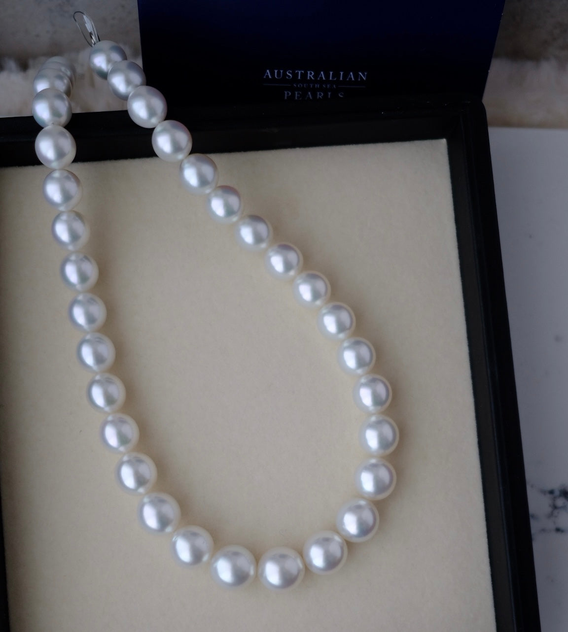 SC003 Paspaley White South Sea Necklaces APC