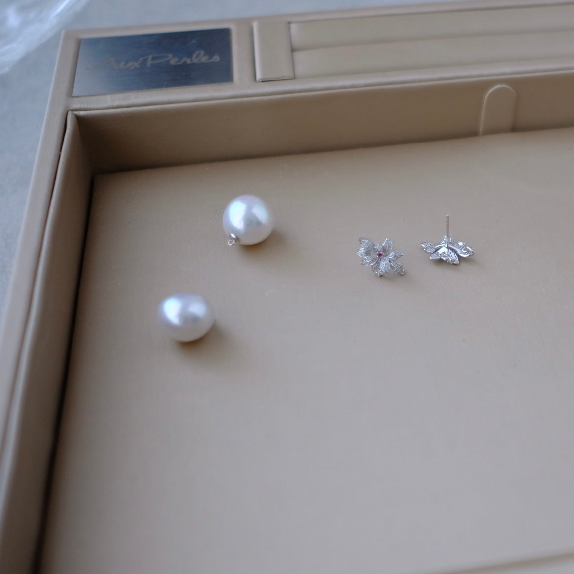 CE002 Lily of the Valley Earrings