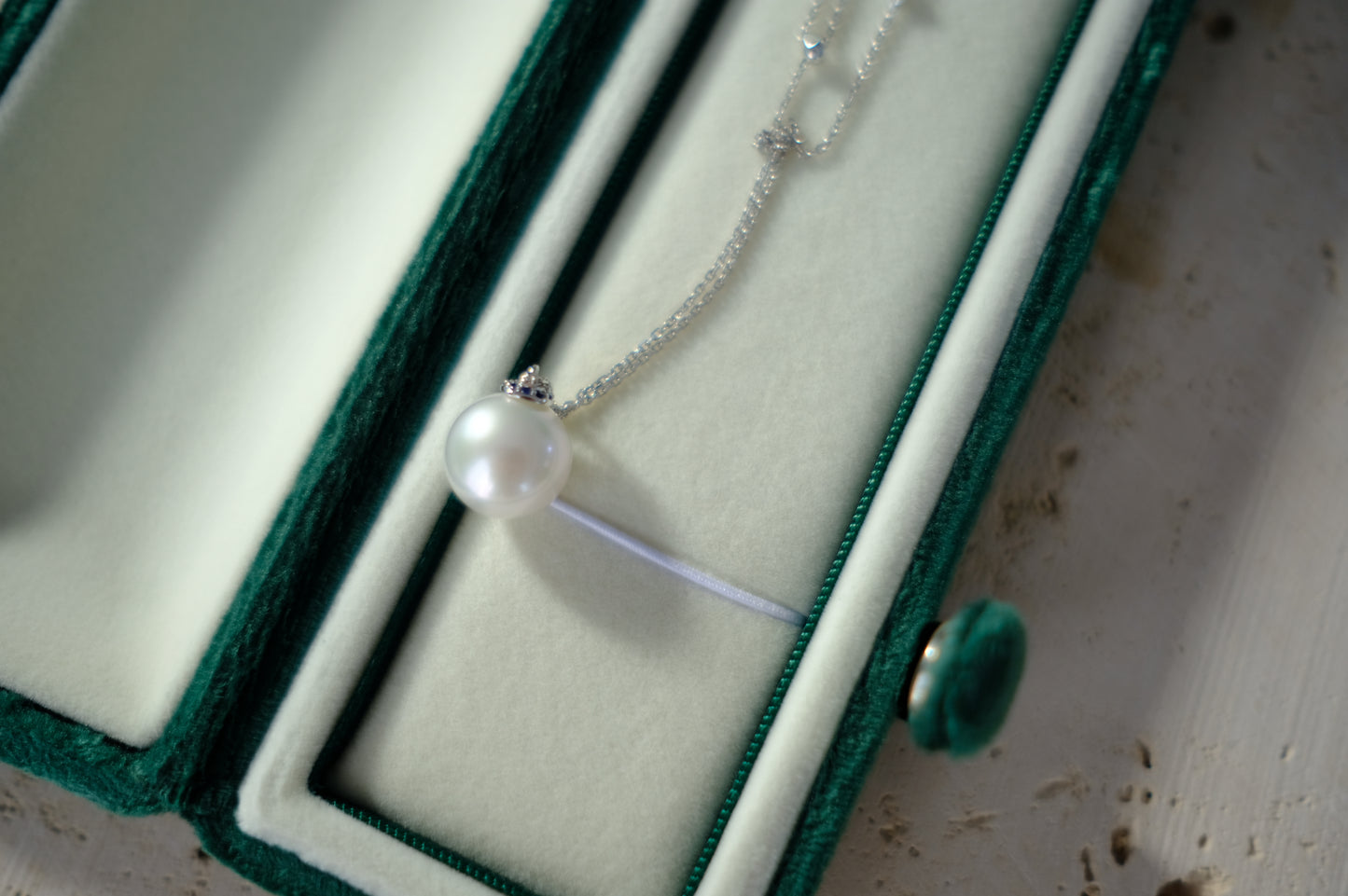 White South Sea Pearl Pendant, Round 13mm, AU750 Diamond 0.097ct