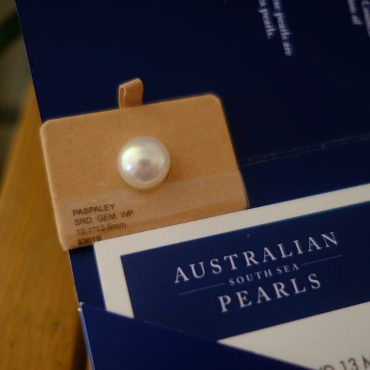 White South Sea Loose Pearl, Semi Round, 13.1*13.6mm, PASPALEY