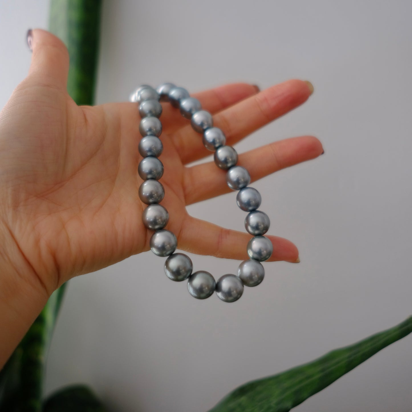 Tahitian Platinum Gray Necklace, 10-11.9mm, Pearl Necklace, GUILD Certificate #7773