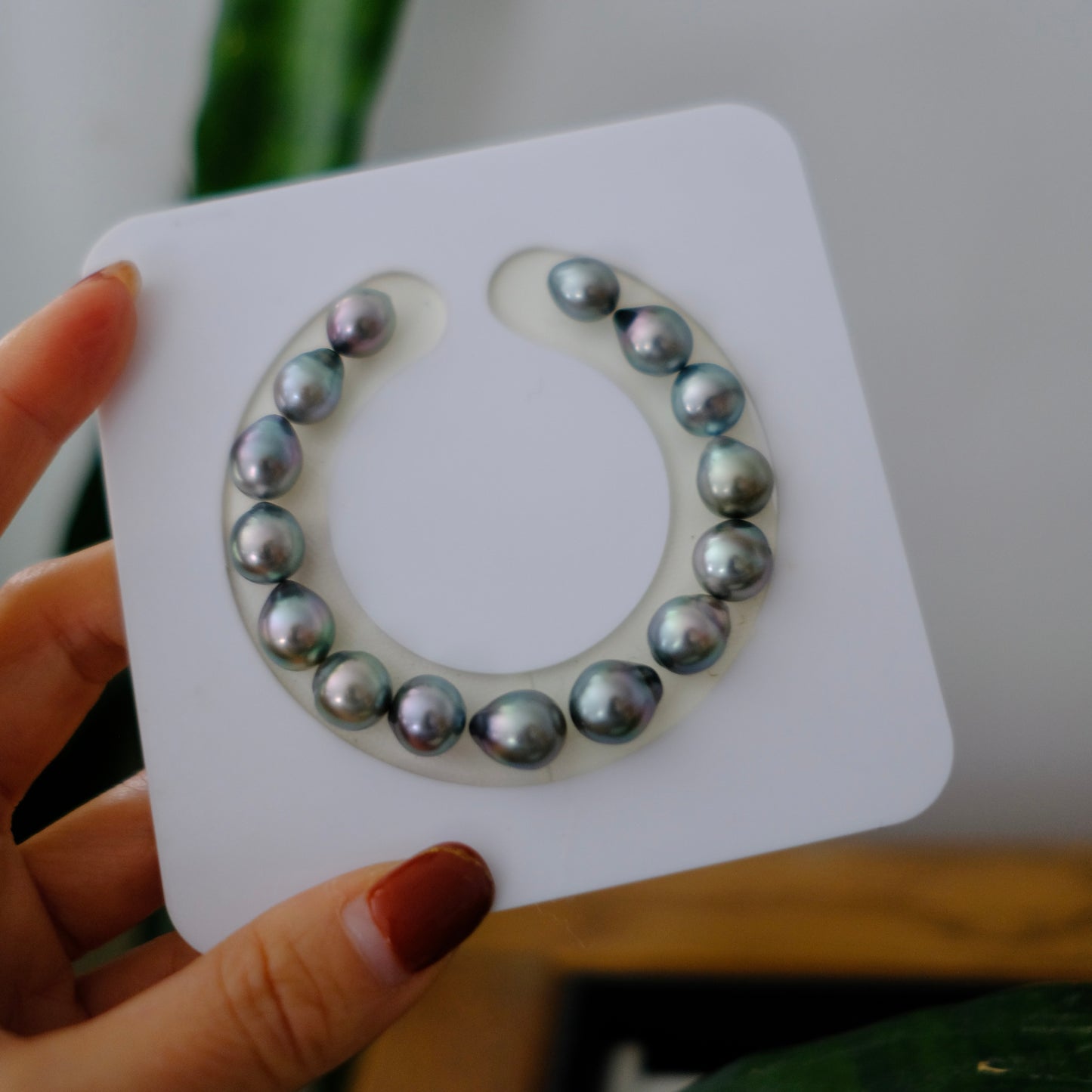 Tahitian Pearl Bracelet, Baroque Drop, Platinum Grey, 8.8-10.6mm