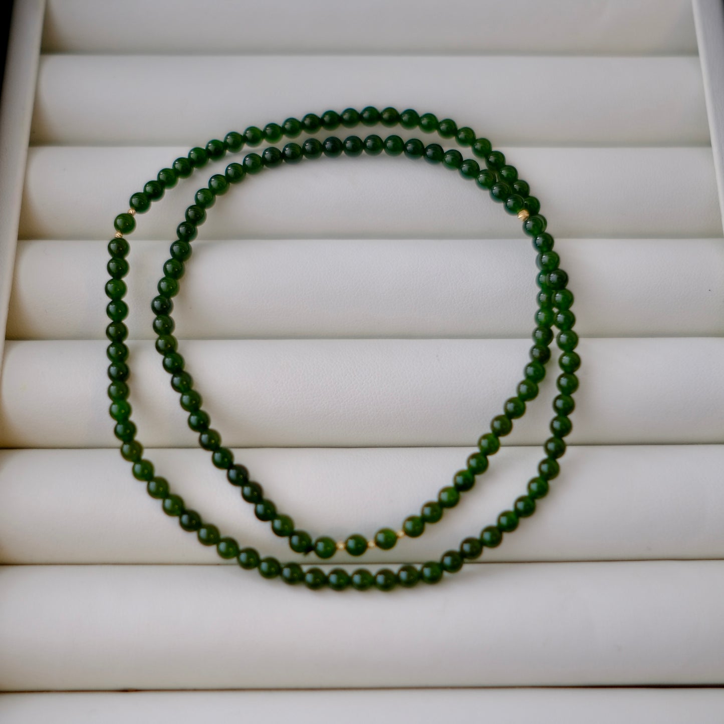 Siberian Jade Bracelet, AU750, 4mm