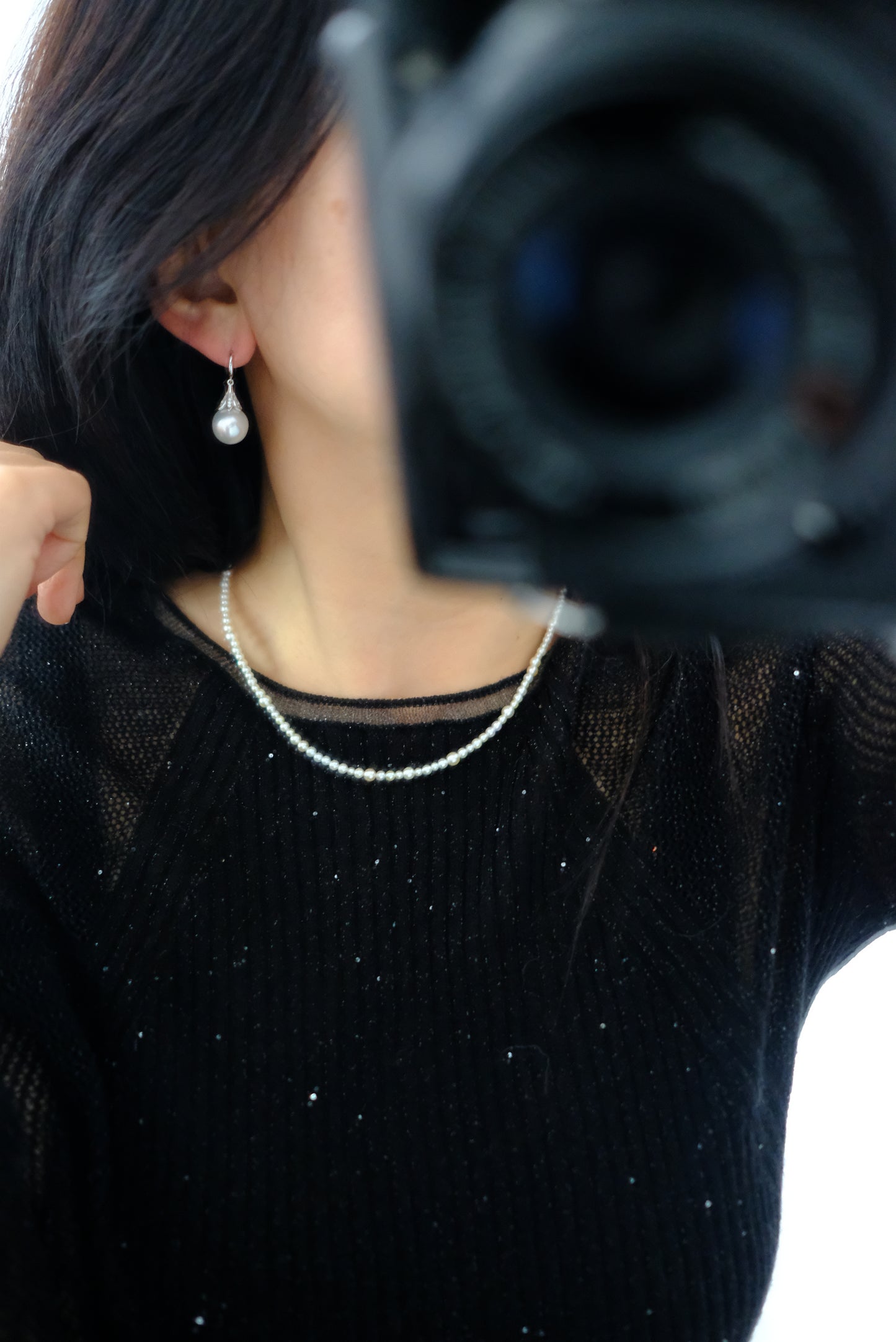 White South Sea Pearl Earrings, 11-12mm, AU750, Diamond