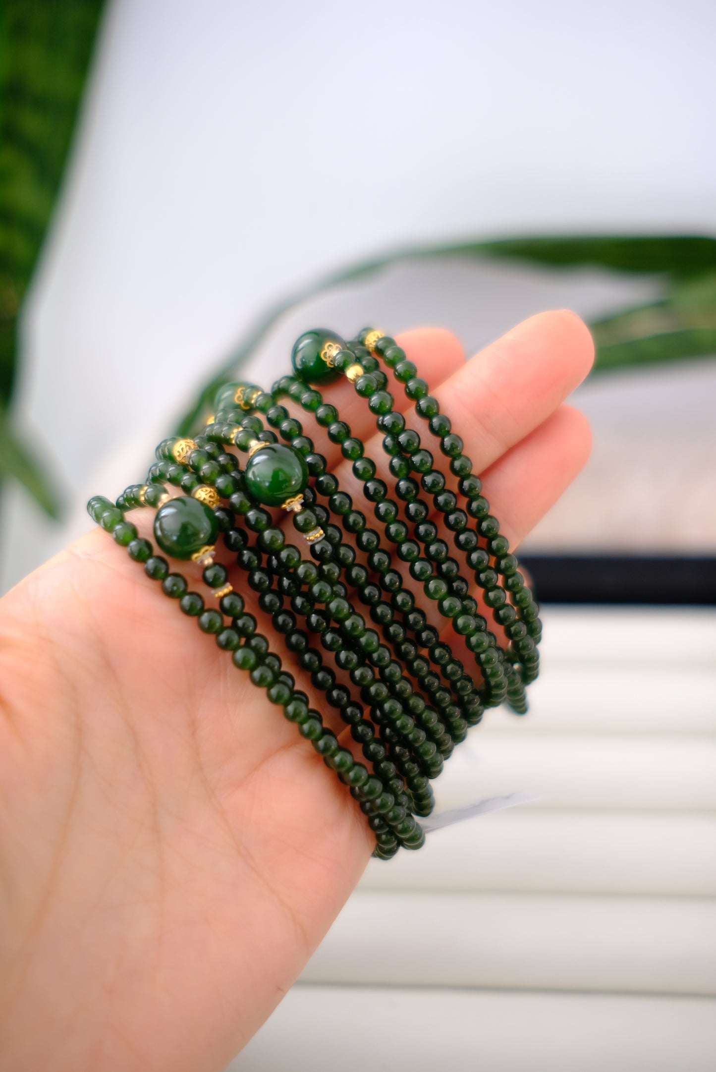 Siberian Jade Bracelet, AU750, 4mm/10mm