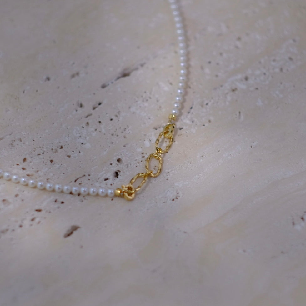 White Freshadama Freshwater Pearl Necklace, 3.5-4mm, 20 Inch