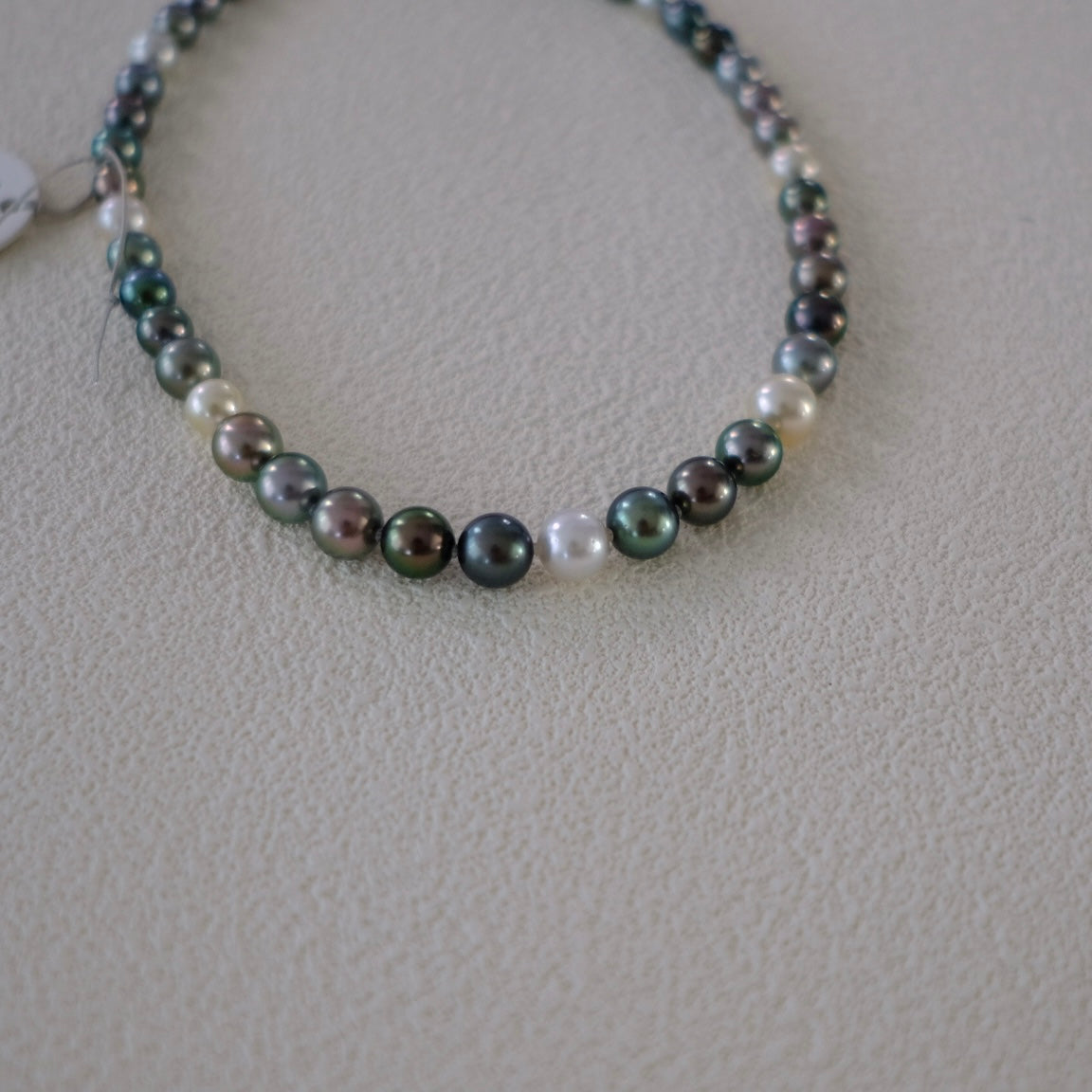 Tahitian and South Sea Necklace, 9.1-11.9mm, Pearl Necklace, GUILD Certificate