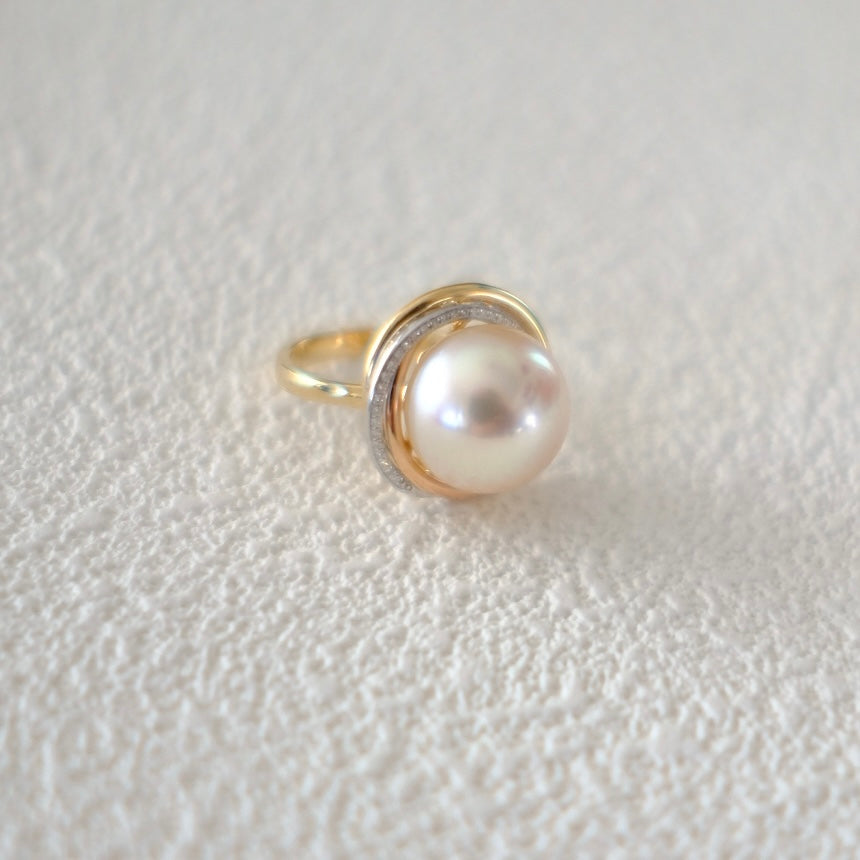 CR005 Trinity Ring