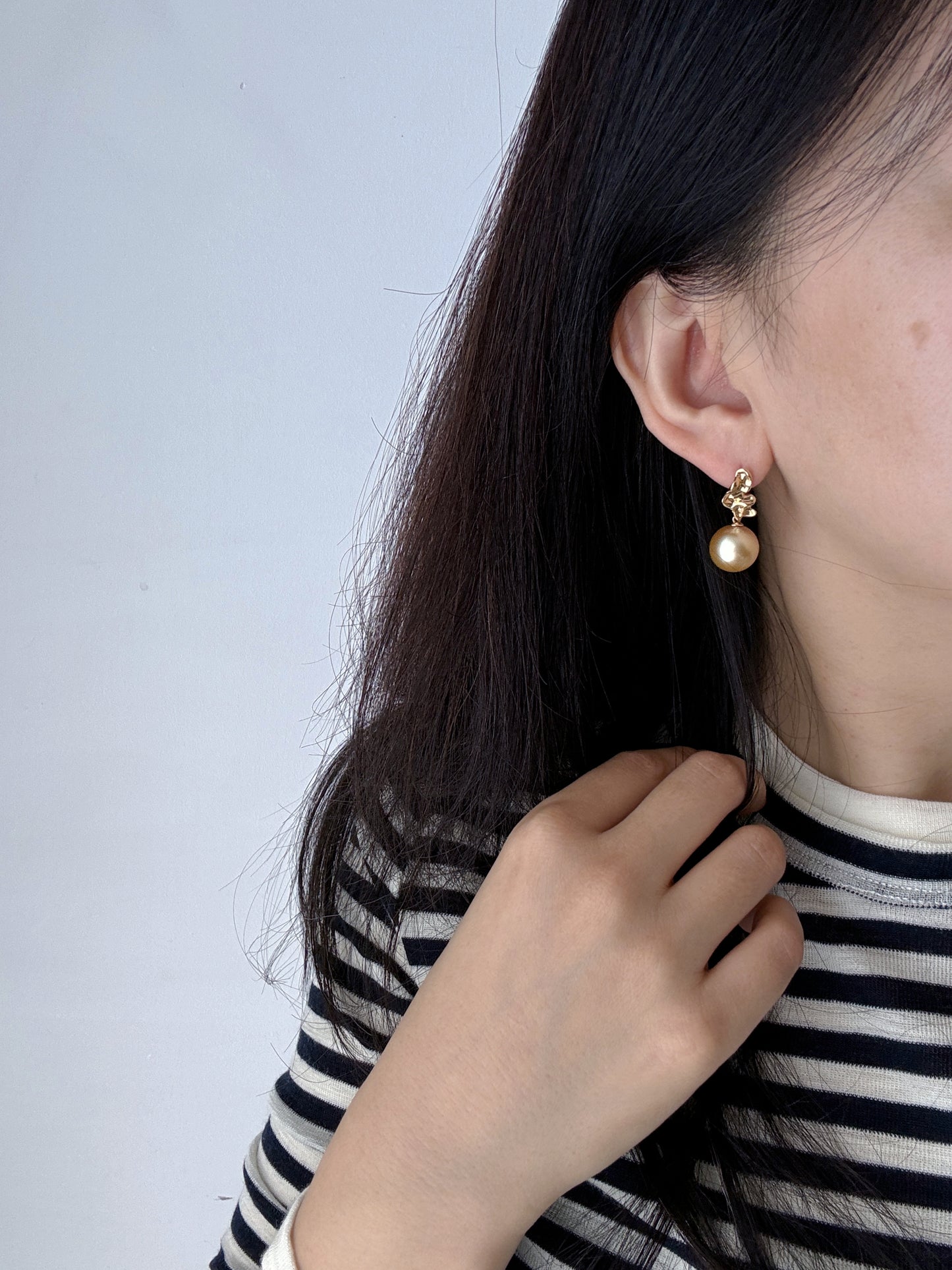 Z023 Classic Earrings Accessories, AU750, 2.602g