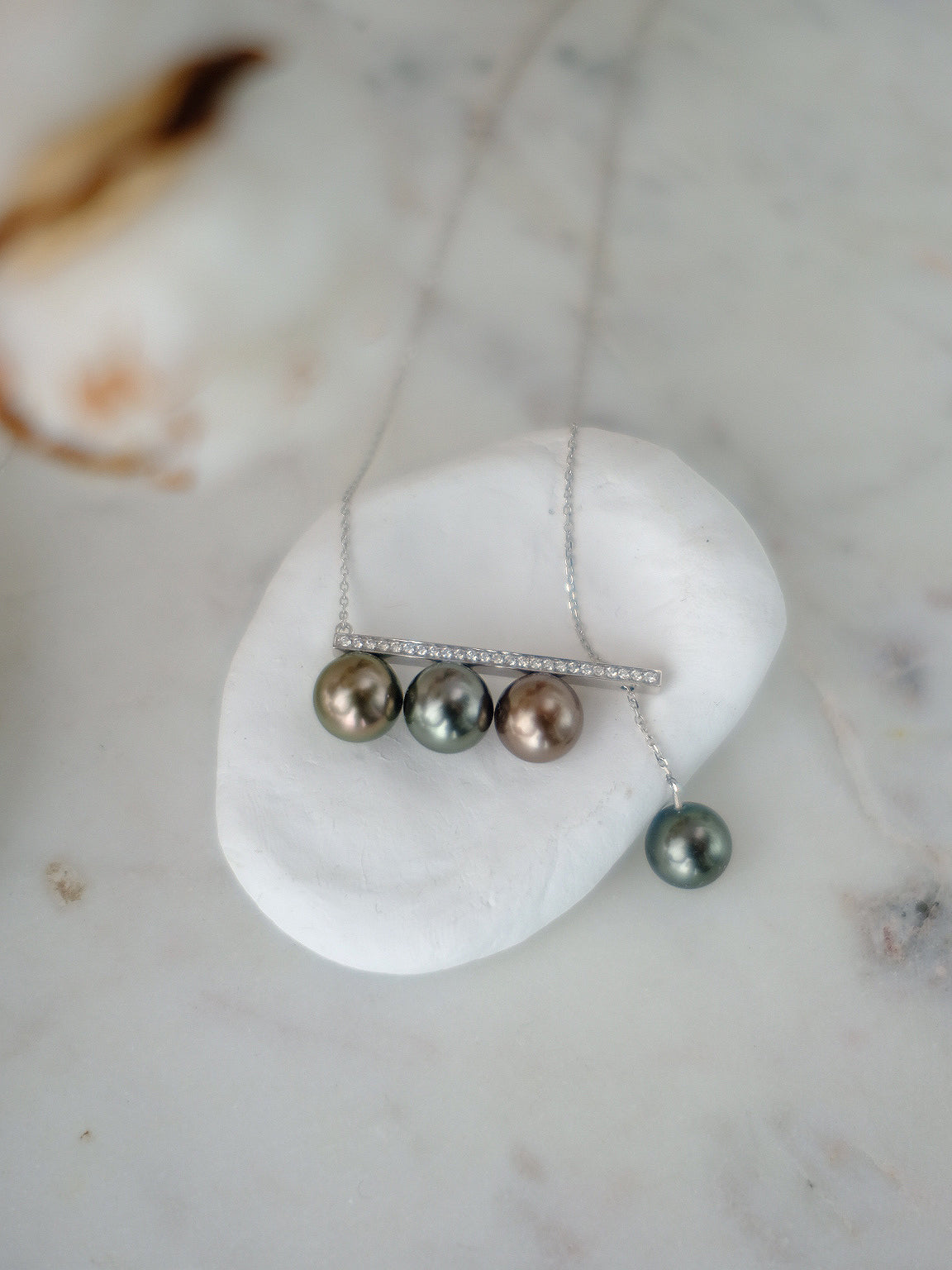 CP002 Balance Multi-Pearl